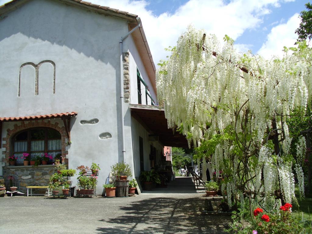 Agriturismo Ca Rossano Villa Licciana Nardi Luaran gambar